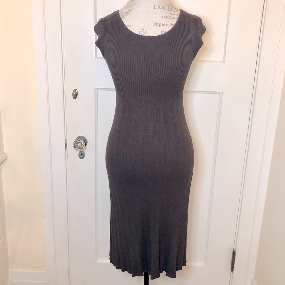 Max Studio XS cap sleeved ribbed knit dress, dark chocolate brown